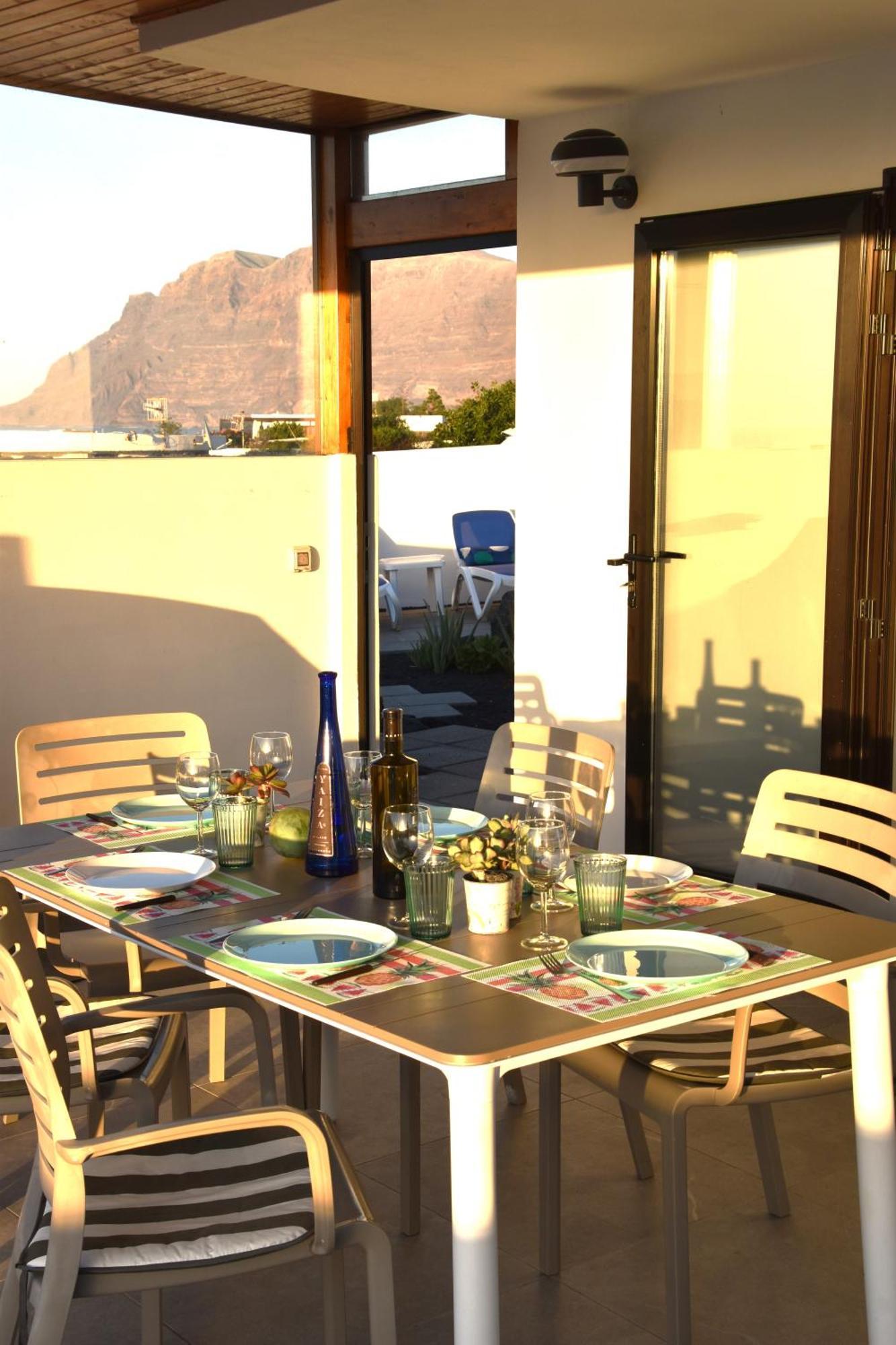 La Belle Vie Villa Famara Exterior foto